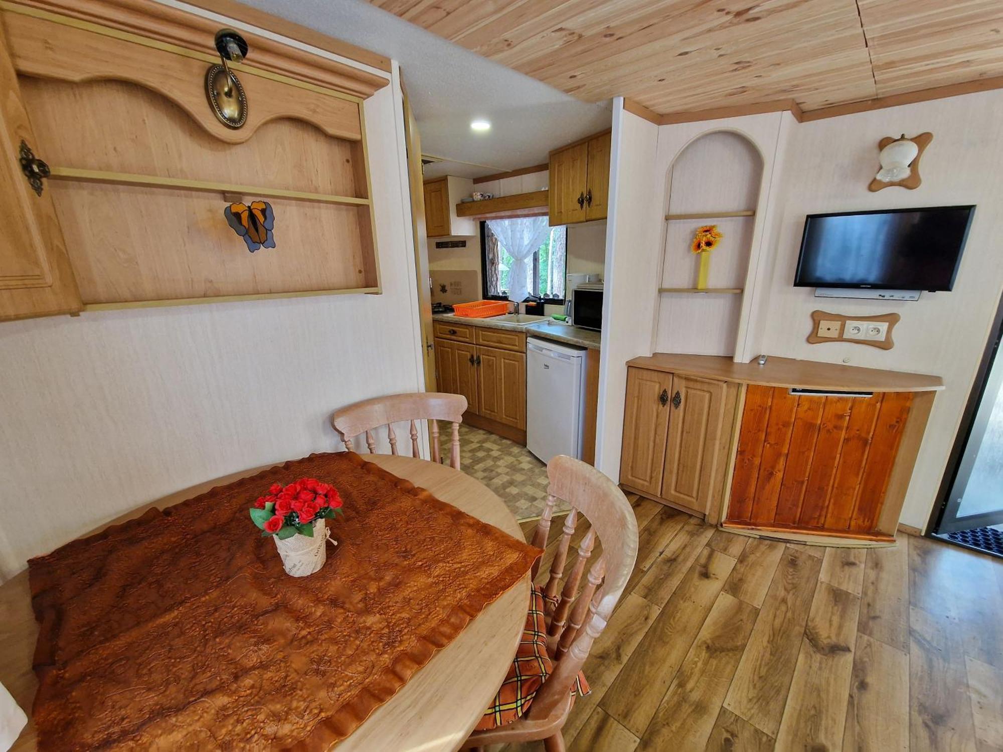 Pod Sosnami Osrodek Wypoczynkowy Boszkowo Letnisko Villa Room photo